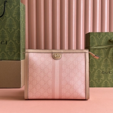 Gucci Clutch Bags